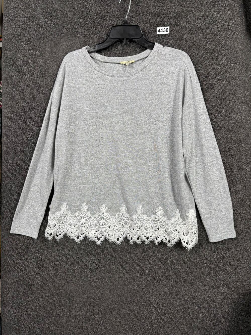 Kori America Top Womens Size S Gray Lace Hem Cottagecore Boho Long Sleeve